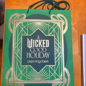 Holiday 2024 Bloomingdales' WICKED shopping bag
